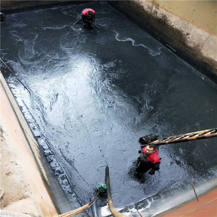 绥芬河废水池清理